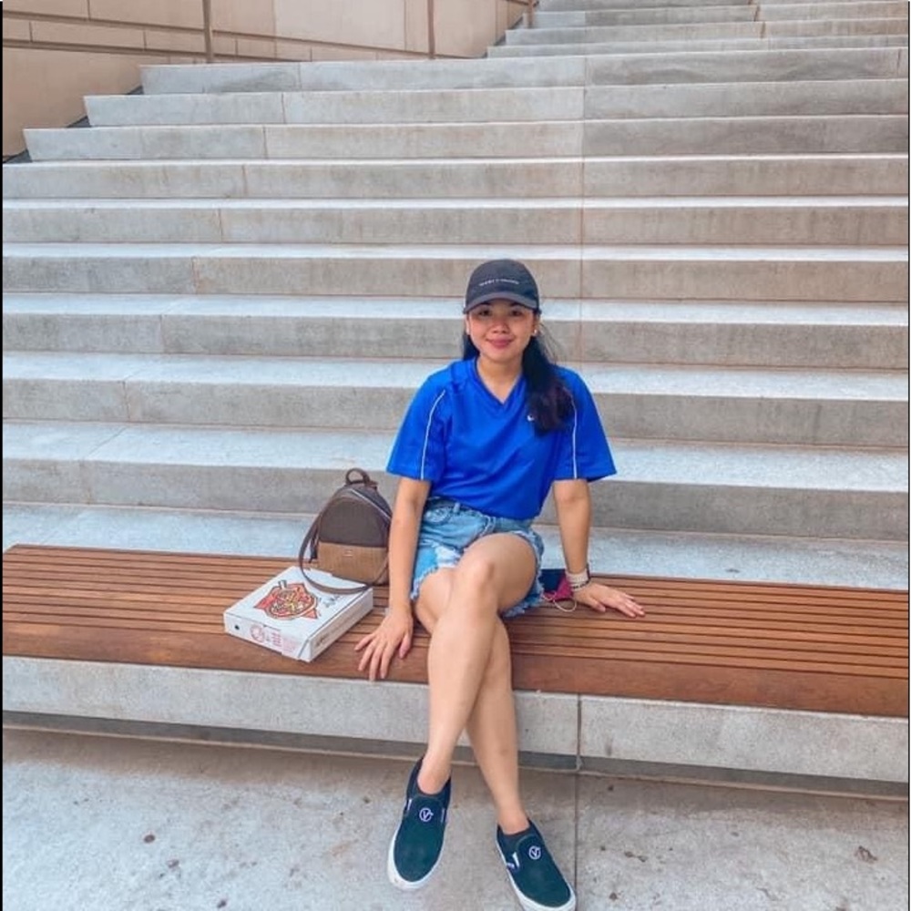 Meet your Posher, Shaira